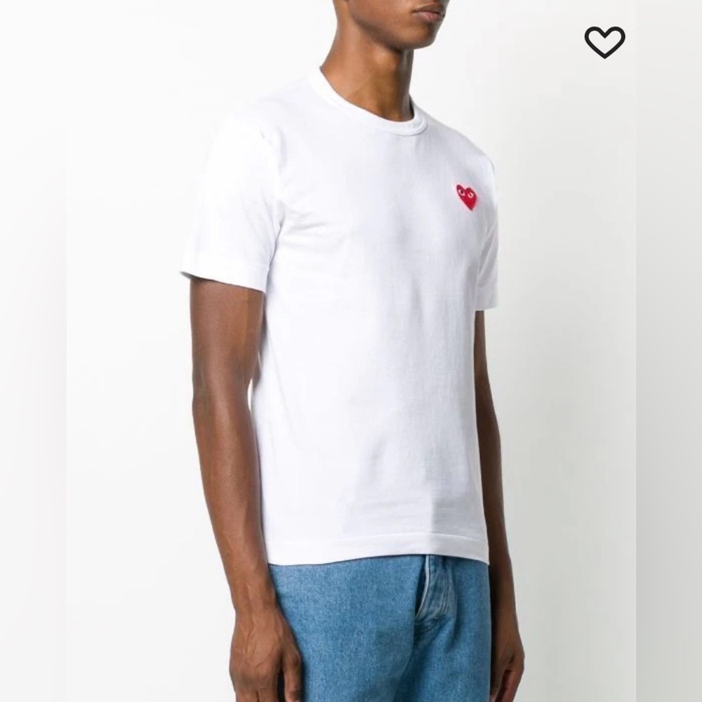 Comme Des Garçons Play
applique logo T-shirt - Picture 3 of 4